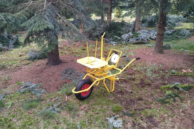 Tannenhof Oberweilbach_Schnittgruen-Ernte